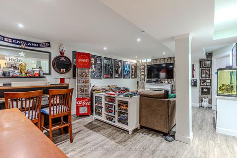 Photo 11 at 20 Pae Drive, Painswick North, Barrie Photo 11 at 20 Pae Drive, Painswick North, Barrie