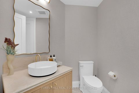 Photo 19 at 804 - 38 Avenue Road, Annex, Toronto