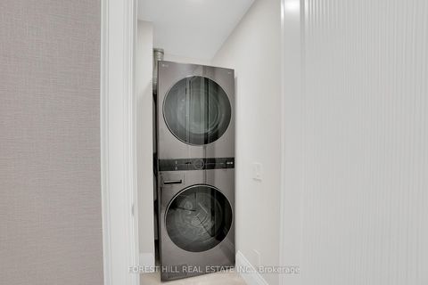 Photo 20 at 804 - 38 Avenue Road, Annex, Toronto