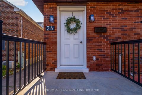 Photo 1 at 26 Alyward Street, Greenbrook, Toronto