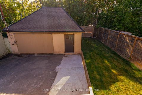 Photo 24 at 26 Alyward Street, Greenbrook, Toronto Photo 24 at 26 Alyward Street, Greenbrook, Toronto