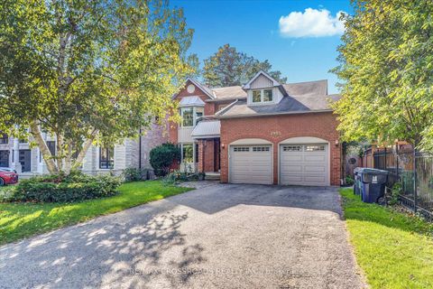Photo 1 at 3993 Ellesmere Road, Highland Creek, Toronto