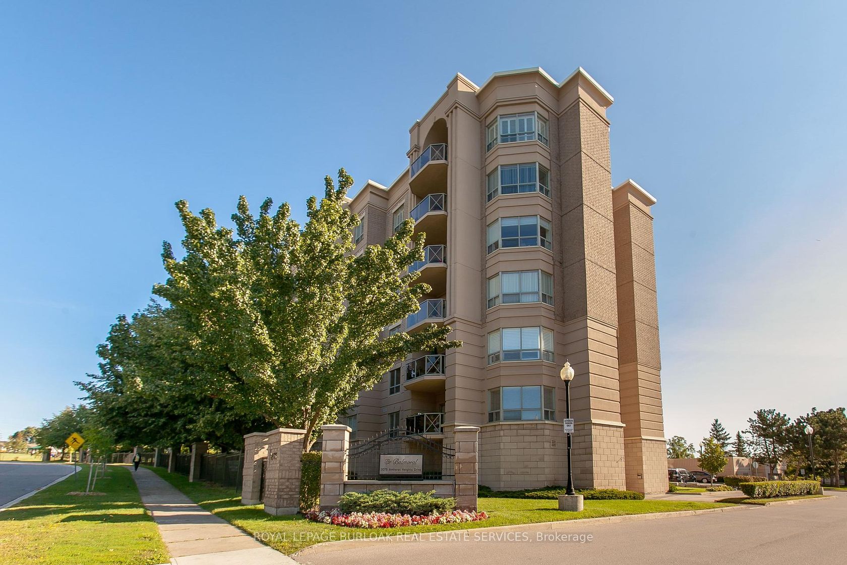 401 - 2075 Amherst Heights Drive, Brant Hills, Burlington 