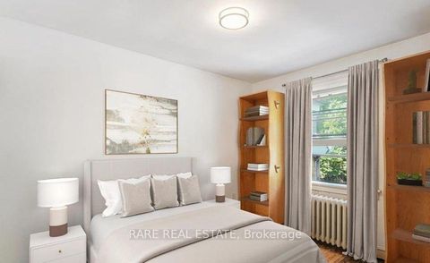 Photo 11 at 73 Yarrow Road, Eglinton West, Toronto