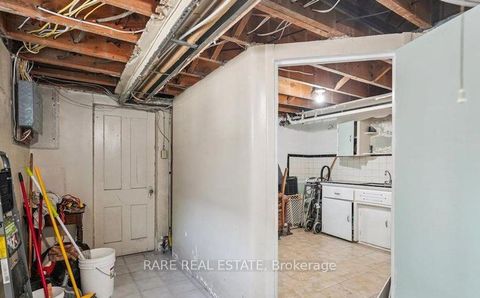 Photo 16 at 73 Yarrow Road, Eglinton West, Toronto