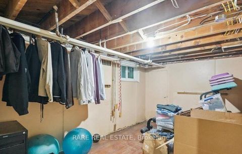 Photo 19 at 73 Yarrow Road, Eglinton West, Toronto