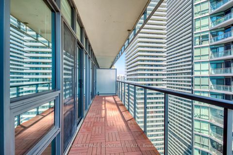 Photo 18 at 3001 - 33 Charles Street E, Yonge Corridor, Toronto Photo 18 at 3001 - 33 Charles Street E, Yonge Corridor, Toronto