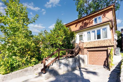 Photo 1 at 85 Kennedy Avenue, Swansea, Toronto
