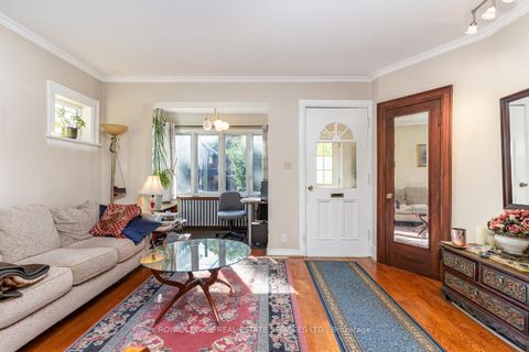 Photo 4 at 85 Kennedy Avenue, Swansea, Toronto