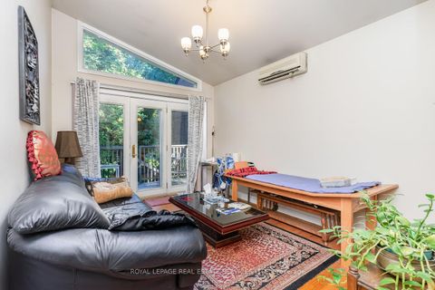 Photo 8 at 85 Kennedy Avenue, Swansea, Toronto
