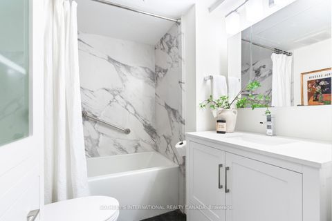 Photo 25 at 6 - 217 St. George Street, Annex, Toronto