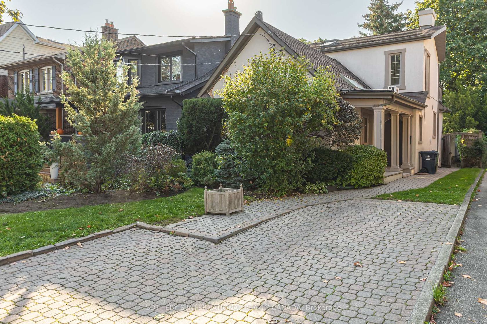 65 St Germain Avenue, Lawrence Park North, Toronto 