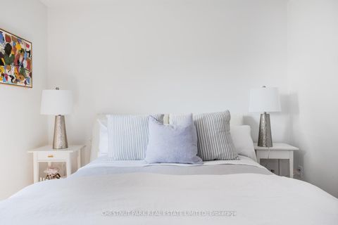 Photo 13 at 154 Cedric Avenue, Oakwood Village, Toronto