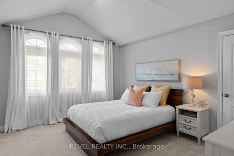 Photo 32 at 120 Jewel House Lane, Shore, Barrie