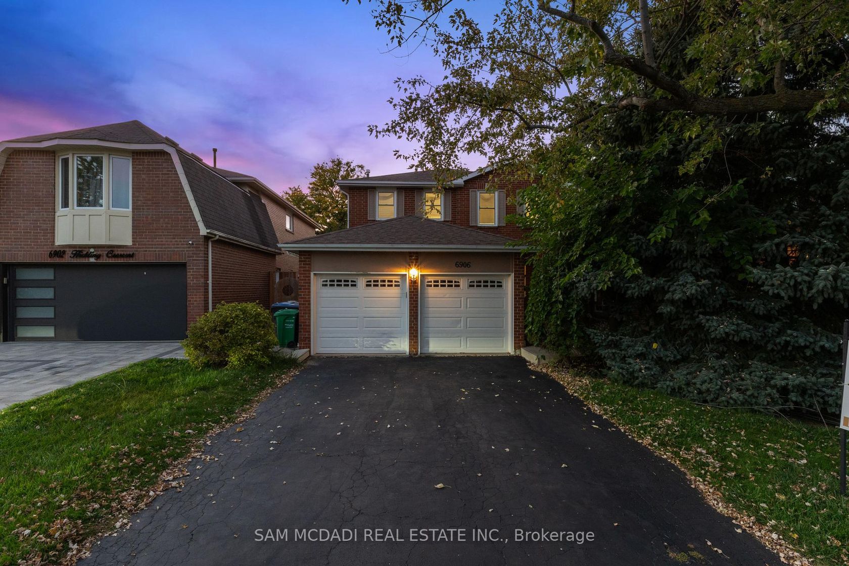 6906 Hickling Crescent, Meadowvale, Mississauga by Loree Meneguzzi Real Estate 6906 Hickling Crescent, Meadowvale, Mississauga