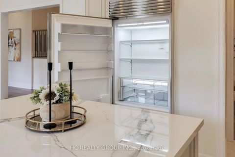 Photo 19 at 356 Touch Gold Crescent, Bayview Southeast, Aurora