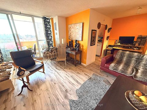 Photo 2 at 1610 - 5 Old Sheppard Avenue E, Pleasant View, Toronto