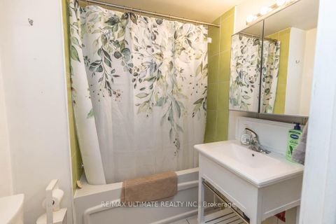 Photo 3 at 54 Brookfield Street, Bellwoods, Toronto