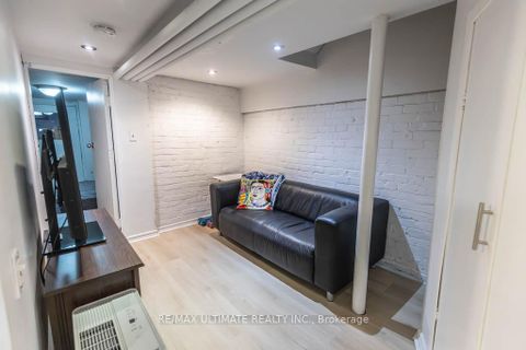 Photo 4 at 54 Brookfield Street, Bellwoods, Toronto