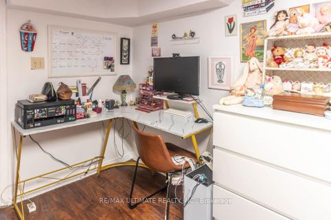 Photo 14 at 54 Brookfield Street, Bellwoods, Toronto