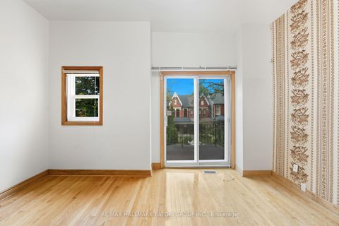 Photo 7 at 109 Robert Street, University, Toronto