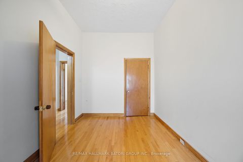 Photo 12 at 109 Robert Street, University, Toronto