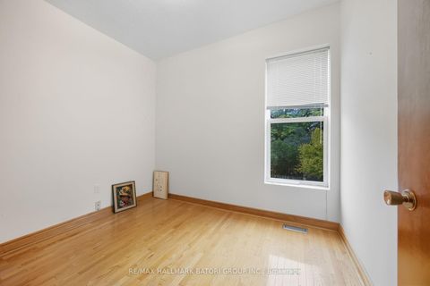 Photo 13 at 109 Robert Street, University, Toronto