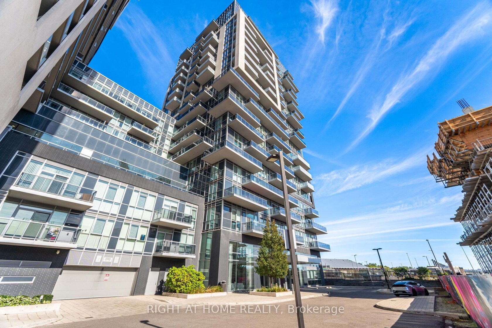 1003 - 2093 Fairview Street, Freeman, Burlington 