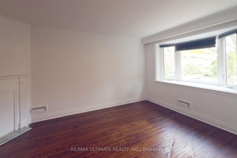 Photo 2 at 110 De Quincy Boulevard, Clanton Park, Toronto