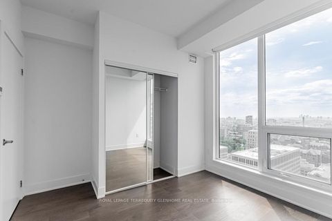 Photo 11 at 3106 - 955 Bay Street, Bay Street Corridor, Toronto