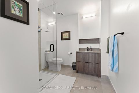 Photo 15 at 523 - 8888 Yonge Street, South Richvale, Richmond Hill