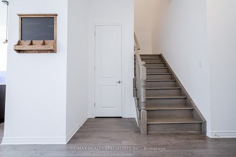 Photo 23 at 513 - 150 Oak Park Boulevard, RO River Oaks, Oakville