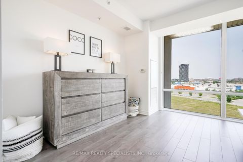 Photo 29 at 513 - 150 Oak Park Boulevard, RO River Oaks, Oakville