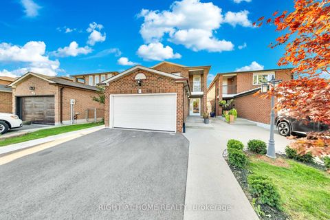 Photo 0 at 8 Terra Road, East Woodbridge, Vaughan