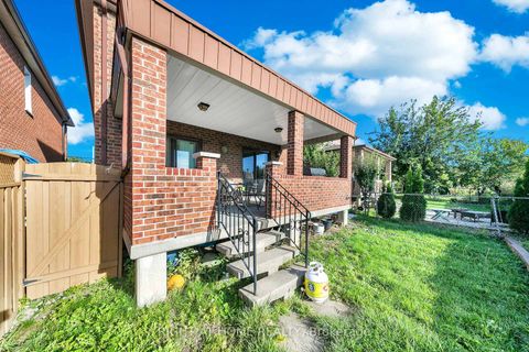 Photo 38 at 8 Terra Road, East Woodbridge, Vaughan