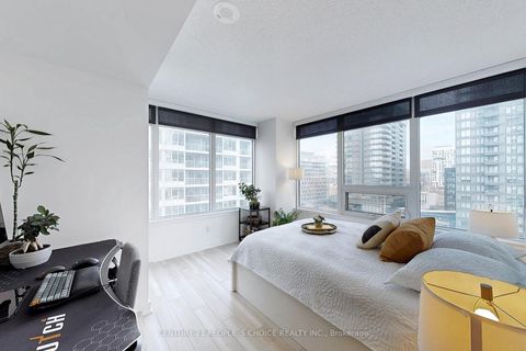 Photo 18 at 1006 - 17 Bathurst Street, Waterfront Communities C1, Toronto