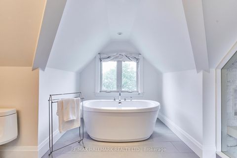 Photo 22 at 645 Balliol Street, Mount Pleasant East, Toronto