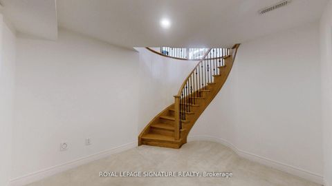 Photo 15 at 2238 Lyndhurst Drive, JC Joshua Creek, Oakville
