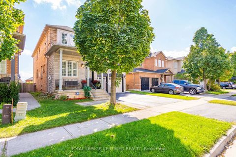 Photo 4 at 1468 Liverpool Street, WT West Oak Trails, Oakville