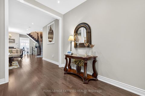 Photo 9 at 1468 Liverpool Street, WT West Oak Trails, Oakville