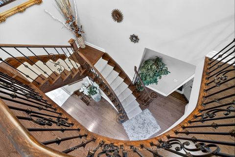 Photo 26 at 1468 Liverpool Street, WT West Oak Trails, Oakville