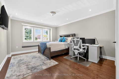 Photo 35 at 1468 Liverpool Street, WT West Oak Trails, Oakville