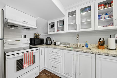 Photo 44 at 1468 Liverpool Street, WT West Oak Trails, Oakville