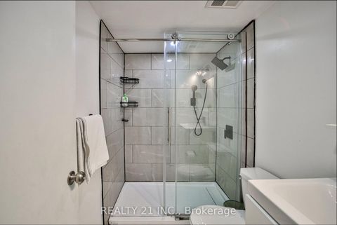 Photo 20 at 1036 - 75 Weldrick Road E, Observatory, Richmond Hill