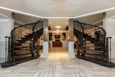 Photo 12 at 38 Sugarbush Court E, East Woodbridge, Vaughan