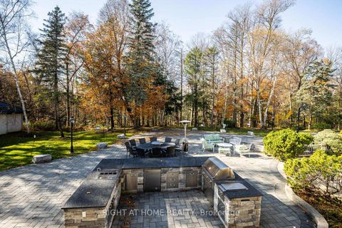 Photo 14 at 38 Sugarbush Court E, East Woodbridge, Vaughan