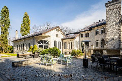 Photo 15 at 38 Sugarbush Court E, East Woodbridge, Vaughan