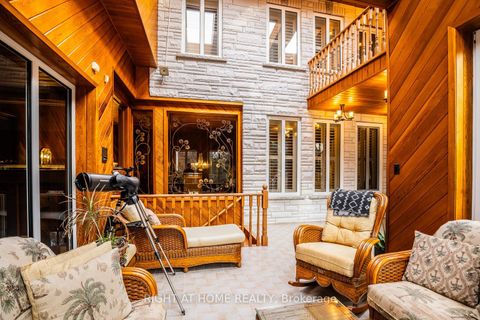 Photo 28 at 38 Sugarbush Court E, East Woodbridge, Vaughan