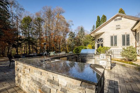 Photo 41 at 38 Sugarbush Court E, East Woodbridge, Vaughan