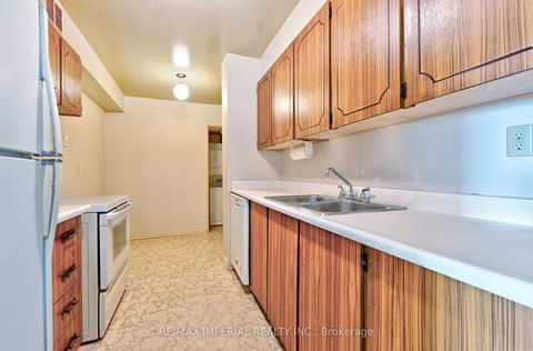 Photo 10 at 1111 - 45 Silver Springs Boulevard, L'Amoreaux, Toronto